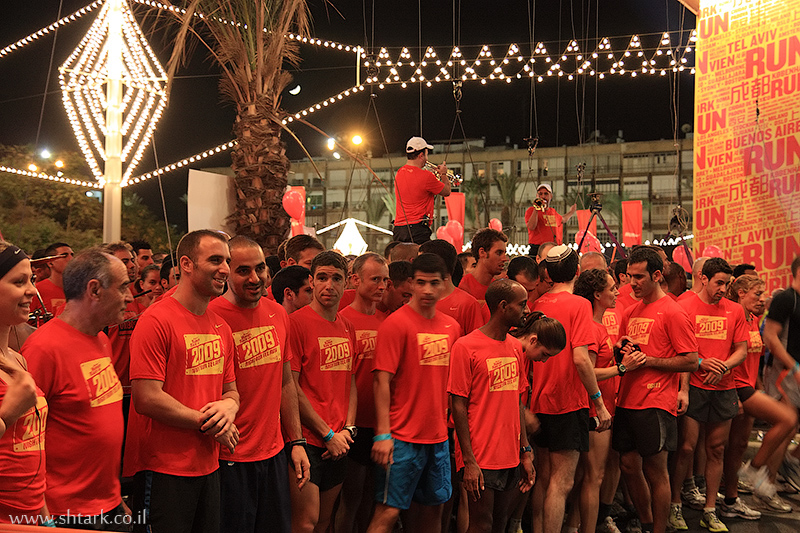 מרוץ הלילה הגדול של נייקי, תל אביב, 2009,  The Human Race 10K, Nike NightRun Tel Aviv